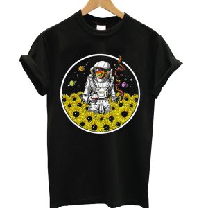 Astronaut Space Sunflowers Hippie T-shirt